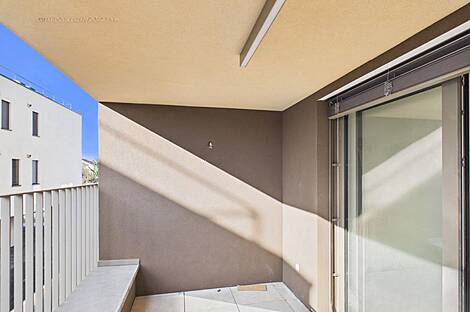 Квартира с тремя комнатами в Поле: 2