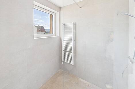 Жильё с тремя комнатами Поле: 6