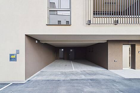 Жильё с тремя комнатами Поле: 16