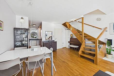 Квартира с тремя комнатами, расположенная в районе Новая Любляна, Вич.: 2