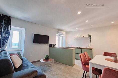 Пятикомнатная или более квартира в Пиране: 11