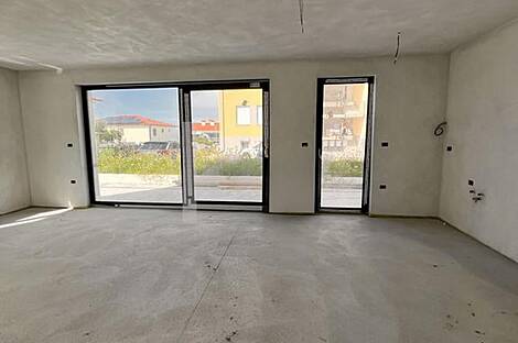 Квартира на четыре комнаты в Изоле: 4