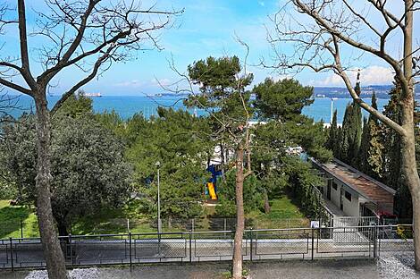 Квартира с двумя комнатами на Назорьевской площади: 1