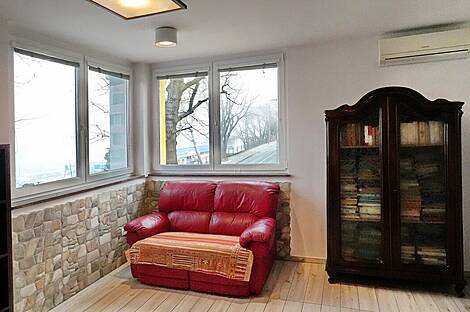 Квартира с двумя комнатами на Назорьевской площади: 4