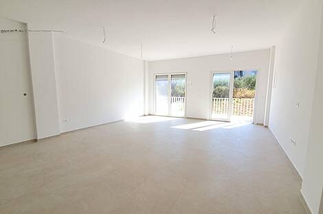 Квартира с тремя комнатами Изола: 3