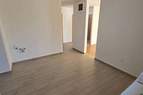 Квартира из трёх комнат, Копер: 11