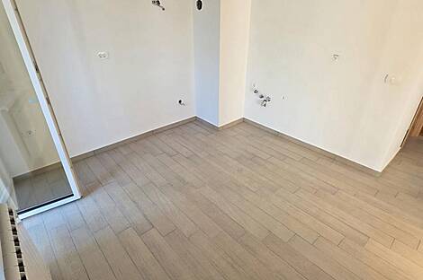 Квартира из трёх комнат, Копер: 12