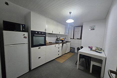 Квартира с тремя комнатами в Изола.: 2