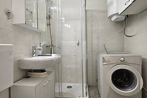 Трехкомнатная квартира в Копере: 11