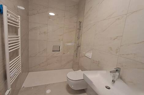 Квартира с тремя комнатами в Шмарье: 4