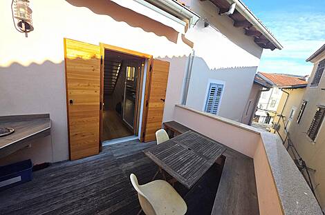 Четырехкомнатный дом в Изола: 10