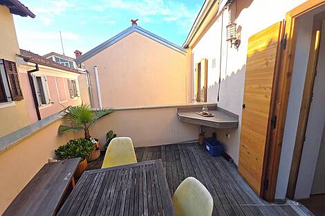 Четырехкомнатный дом в Изола: 12