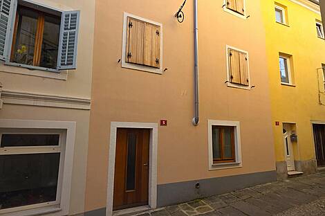 Четырехкомнатный дом в Изола: 25