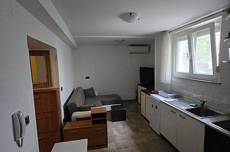 Квартира с одной комнатой в районе Изола: 1