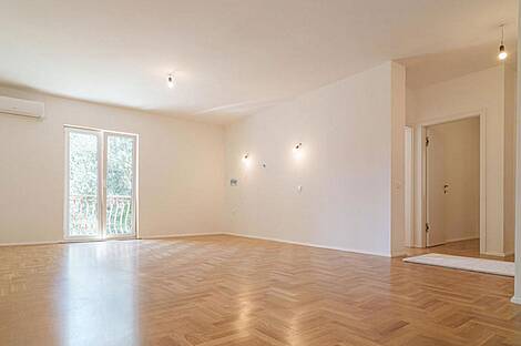 Копер - трёхкомнатная квартира: 6