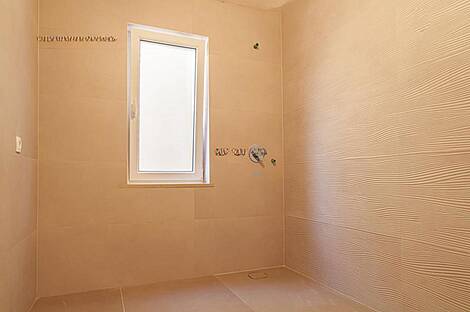 Копер - трёхкомнатная квартира: 10