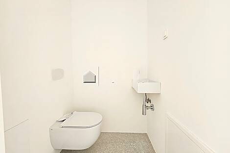 Здание с террасой Долги Мост: 11