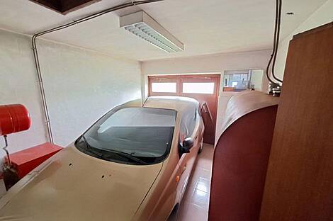 Жилище в Руднике расположено на плоском участке.: 16