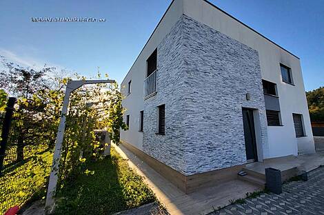 Дом, Любляна, Бежиград, Подгорица.: 1