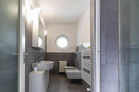 Здание в центре Любляны: 12