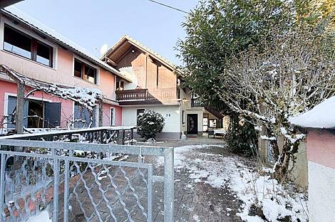 Дом, Явор, Любляна, Добрунье.: 2