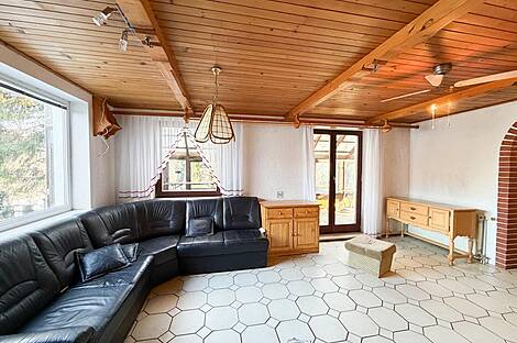 Дом, Явор, Любляна, Добрунье.: 12