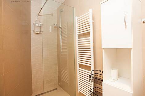 Жилище, Ежица: 22