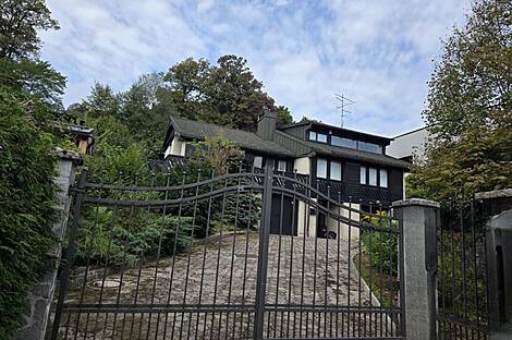 Дом, Шишка, Любляна: 1