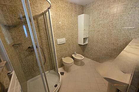 Дом, Шишка, Любляна: 19