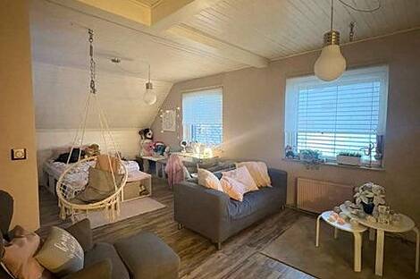 Дом, Зелёная впадина: 12