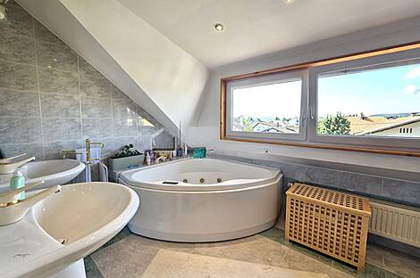 Рожна Долина дом: 9