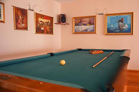 Дом, Грушевый сад: 7