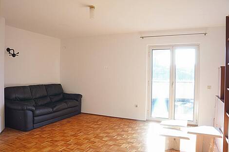 Дом, Грушевый сад: 19