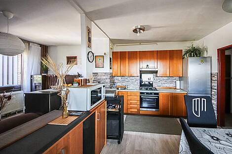 Квартира с тремя комнатами в Чрнуче: 1