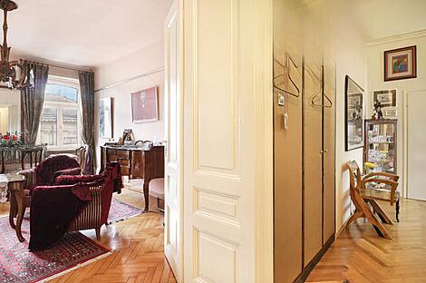 Центр: трёхкомнатная квартира: 4