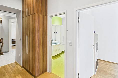 Дом с 5 и более комнатами в центре Любляны: 9