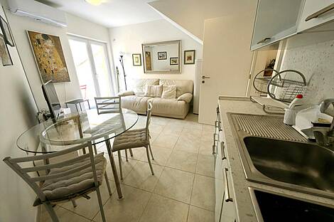 Квартира с тремя комнатами в центре Порторожа: 2