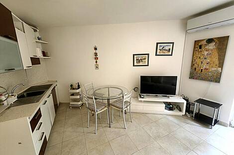 Квартира с тремя комнатами в центре Порторожа: 3