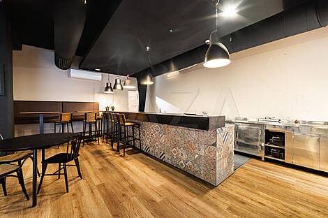 Центр — коммерческое помещение: 5