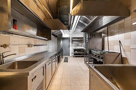 Центр — коммерческое помещение: 7