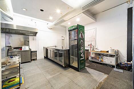 Центр — коммерческое помещение: 15