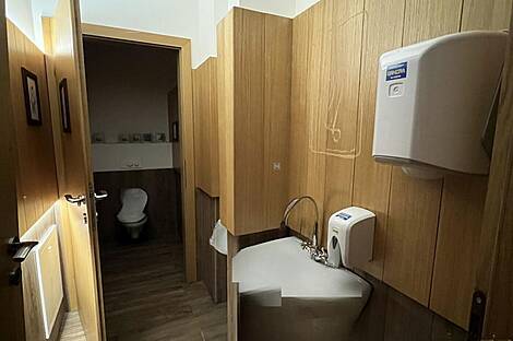 Коммерческая недвижимость в районе Бежиград: 3