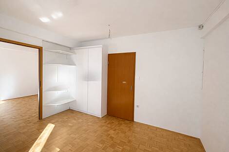 Офисное здание в центре города: 7