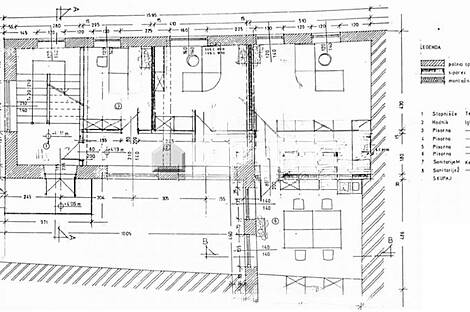 Офисное здание в центре города: 16