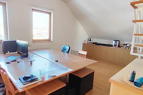 Торговое здание: 6