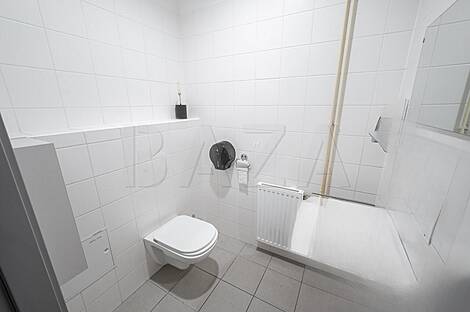 Центровое офисное пространство: 11