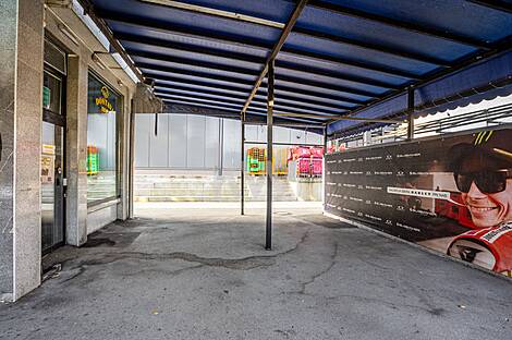 Торговое помещение в Мосте: 4