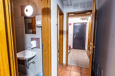 Торговое помещение в Мосте: 8