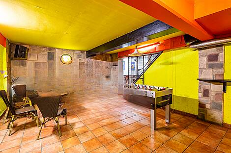 Торговое помещение в Мосте: 9