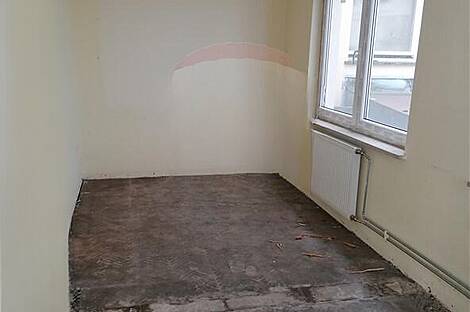 Помещение для коммерции находится в Центре: 11